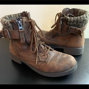 Stylish Retro Boots - Brown - Size 7